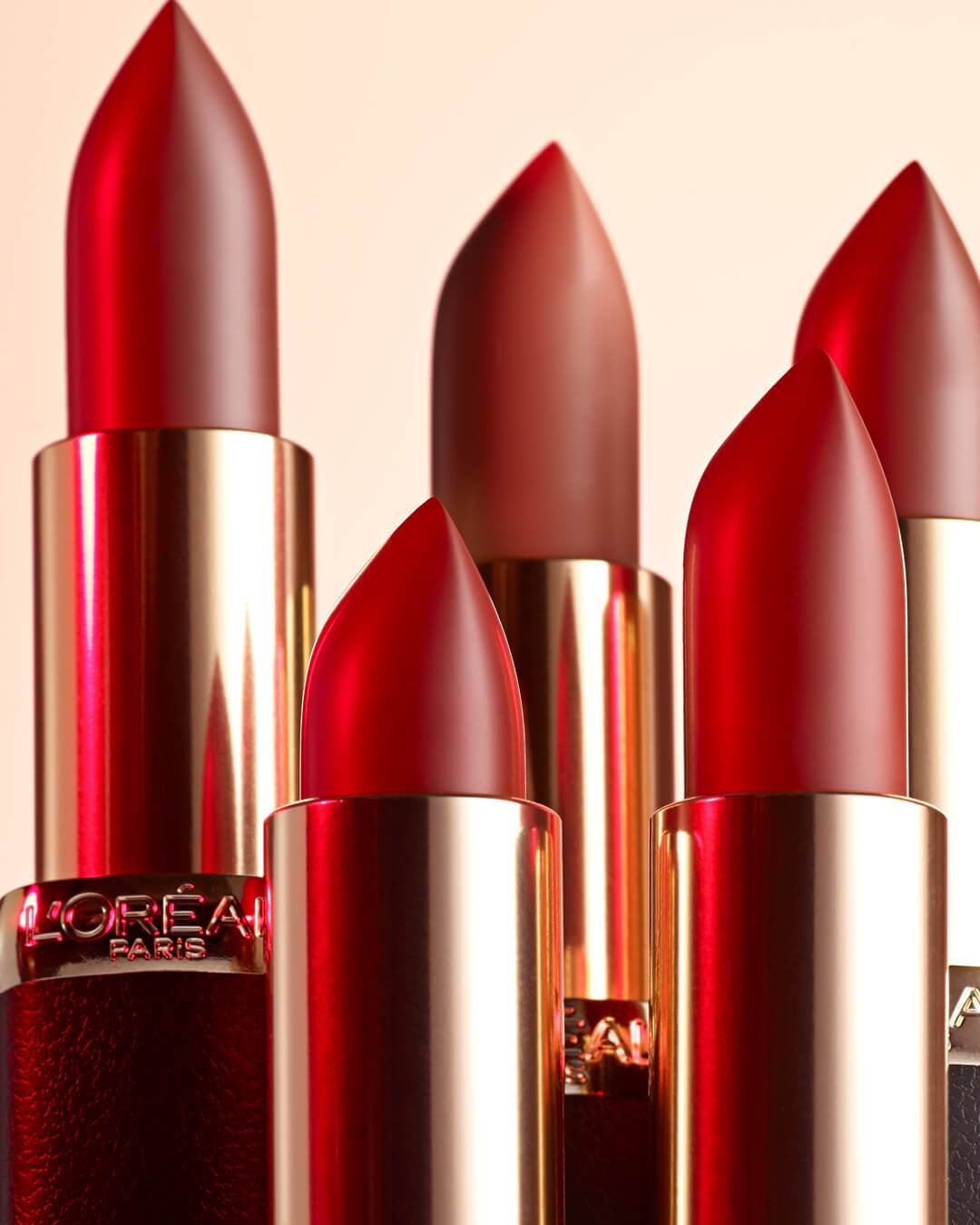19a BIBIR KERING KARENA PAKAI LIPSTIK KETAHUI PENYEBAB DAN CARA MUDAH MENGATASINYA Min